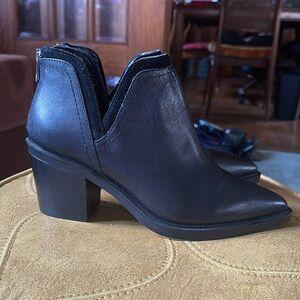 Vince Camuto Women’s Ankle Boots_Size 10M/41 1/2 _ VP-RIGGIE